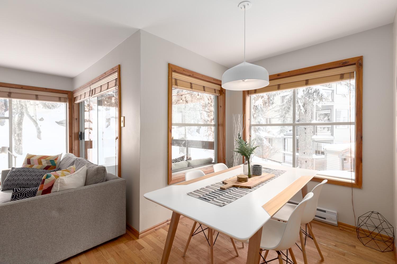 1br Powderview - Creekside Bright And Cozy Private Bike/ski Storage Free Parking Whistler