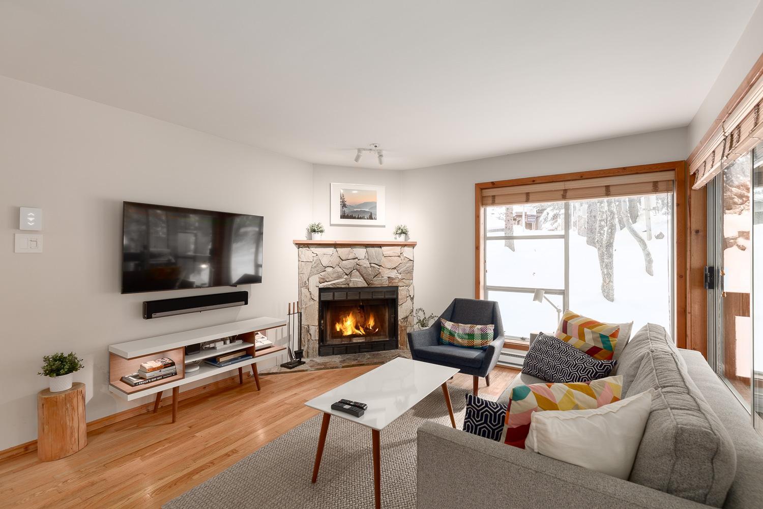 Ferienhaus 1br Powderview - Creekside Bright And Cozy Private Bike/ski Storage Free Parking Whistler